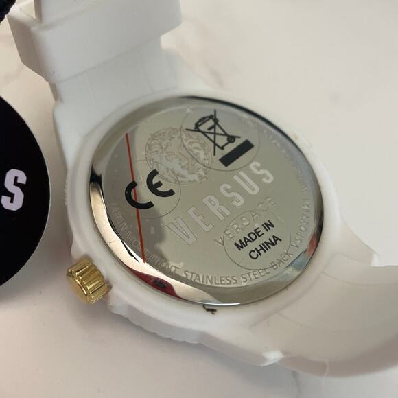 VERSUS VERSACE Unisex Watch White Silicone Gold Tone Accents NWT - Picture 7 of 8